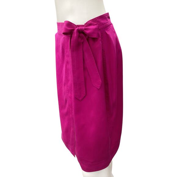 Emanuel Ungaro Skirt Women’s Size L 100% Silk Wrap Style Gorgeous Fuchsia Color - Picture 2 of 5